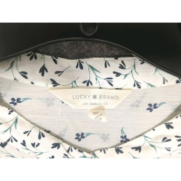 Lucky Brand Blouse Sz M Floral Semi Shear Button Up Round Collar Hi Lo - Picture 3 of 7